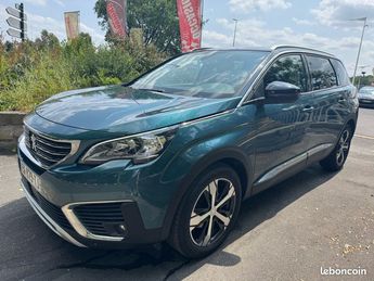  Voir détails -Peugeot 5008 1,2 allure 130cv 7place garantie à Sannois (95)