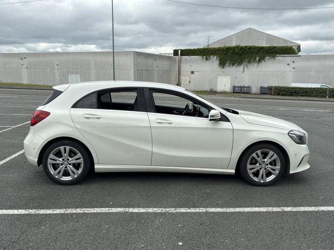 Mercedes Classe A 200 D INSPIRATION Blanc de 2016