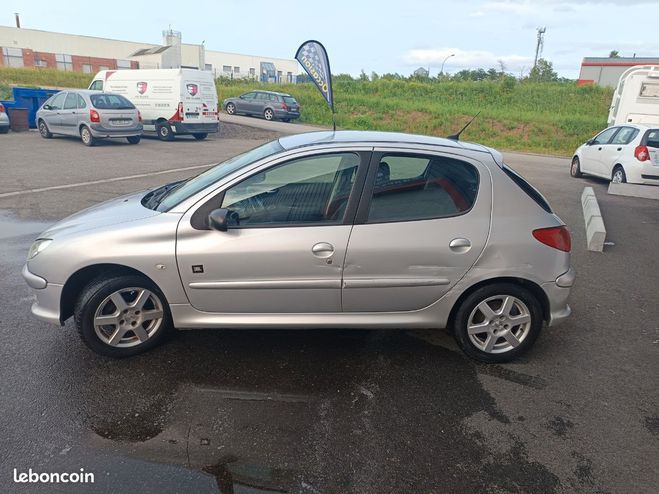 Peugeot 206 1.4 75 ch version jbl garantie 6 mois cr Gris de 2007
