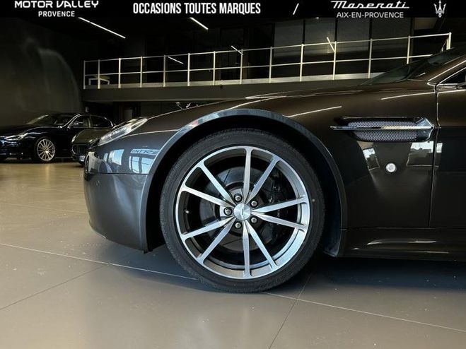 Aston martin V8 Vantage 4.7 Sportshift Gris de 2010