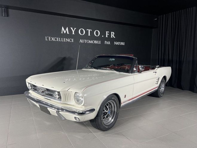Ford Mustang V8 1966 CABRIOLET Blanc de 1966
