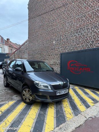  Voir détails -Skoda Fabia 1.2 tdi 75 à Douai (59)