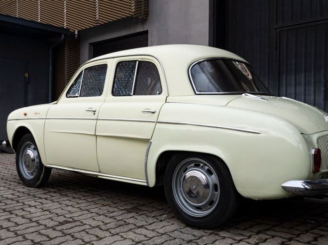 Alfa romeo Alfa 6  GIALLO NAPOLI de 1960