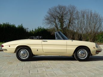  Voir détails -Alfa romeo 1750 GT Veloce  à Saint-Marcel-de-Flines (42)