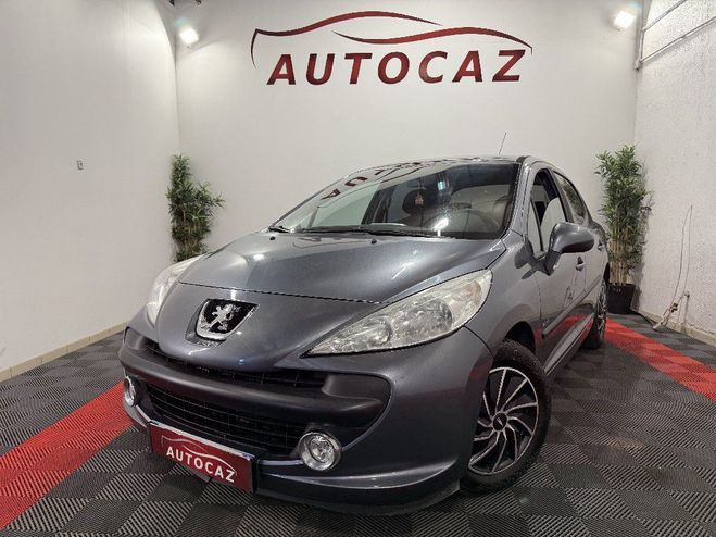 Peugeot 207 1.4 VTi 16V 95ch URBAN MOVE 5PORTES Grise de 2009