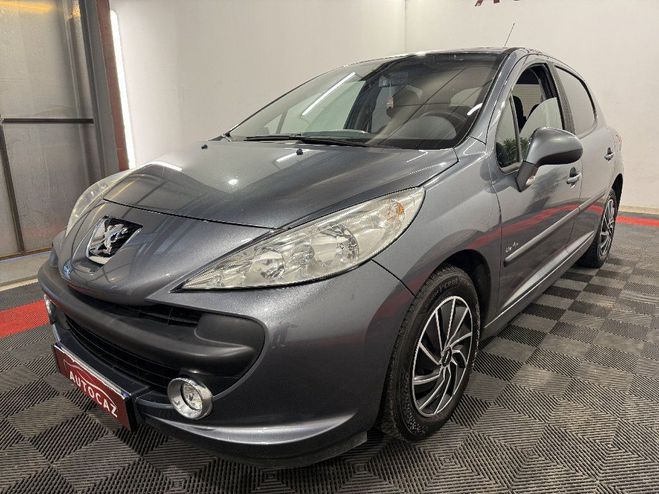 Peugeot 207 1.4 VTi 16V 95ch URBAN MOVE 5PORTES Grise de 2009