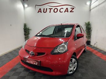  Voir détails -Toyota Aygo 1.0 VVT-i Confort AUTOMATIQUE  98500KMS à Thiers (63)