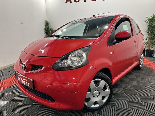 Toyota Aygo 1.0 VVT-i Confort AUTOMATIQUE  98500KMS Rouge de 2008