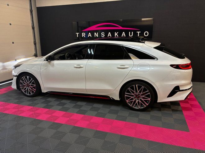 Kia ProCeed 1.6 T-GDi 204 ch DCT7 GT Blanc de 2021