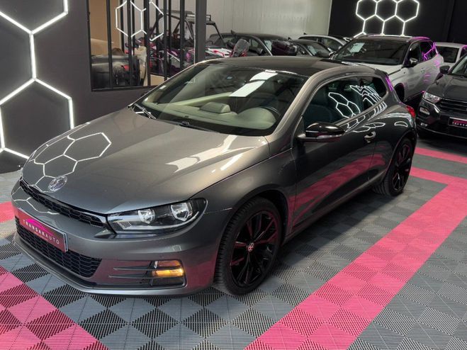Volkswagen Scirocco 2.0 TDI 150 ch Srie Limite Black Sessi Gris de 2016