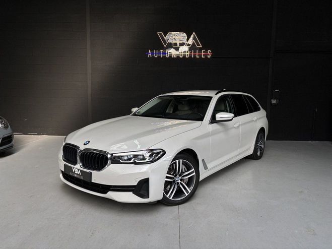 BMW Serie 5 Touring (7) 530d xDrive 286ch Business D Blanc de 2021