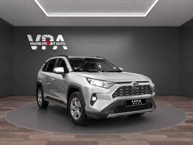 Toyota RAV 4 � 2.0 175ch � Luxury FWD � Si�ges chauff Gris de 2022