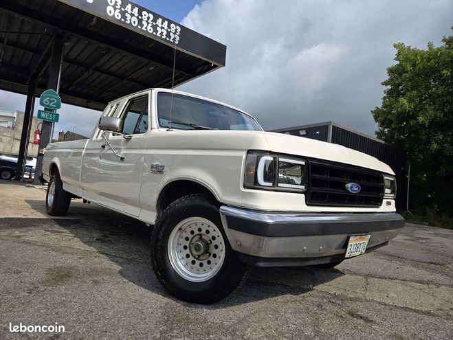Ford F150 F Magnifique 5.0 V8 6 places XLT Lariat Blanc de 1989