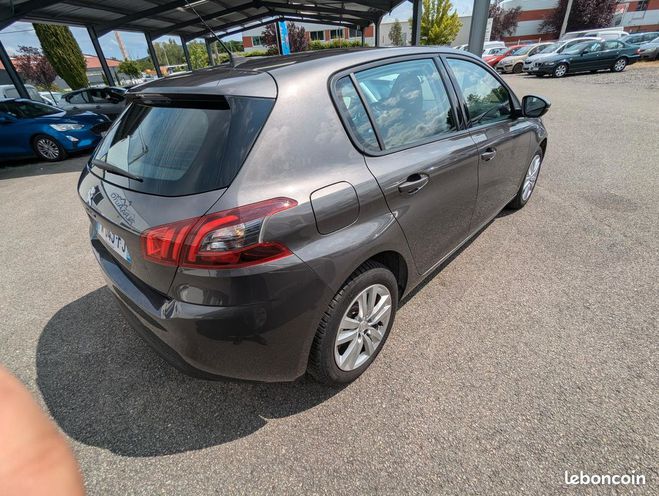 Peugeot 308 1.5 blue hdi 130 eat8 active business Gris de 2020
