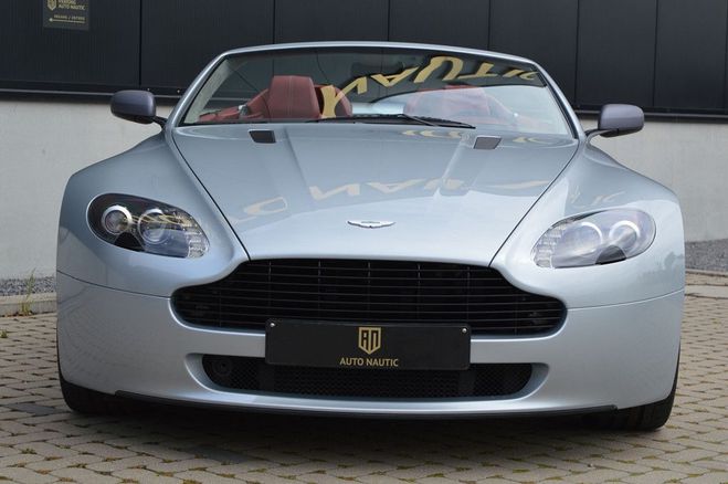 Aston martin V8 Vantage roadster 4.3i 385 ch 1 MAIN 54.000 km gris argent de 2007