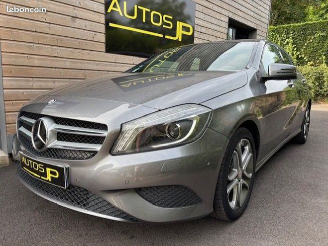 Mercedes Classe A iii 200 cdi 2.1 sensation 7g-dct Gris de 2014