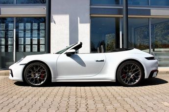  Voir détails -Porsche 911 CARRERA CABRIOLET 992 S 3.0i 450 PDK ECO à  La Chapelle-des-Fougeretz (35)