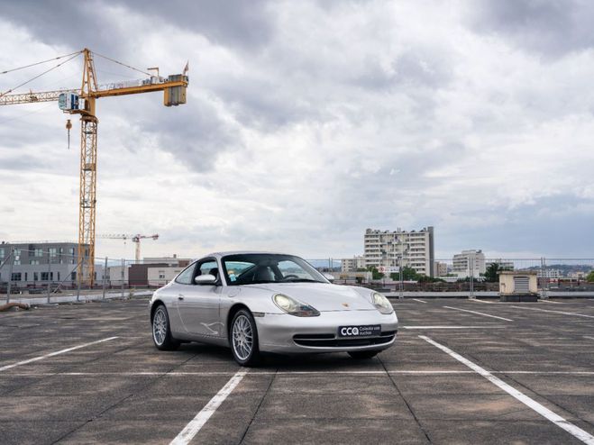 Porsche 911 991 type 996 carrera 4 coup Artic Silver de 2001
