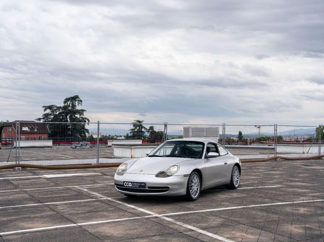 Porsche 911 991 type 996 carrera 4 coup Artic Silver de 2001