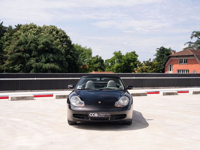 Porsche 911 type 996 Carrera 4 cabriolet  de 2001
