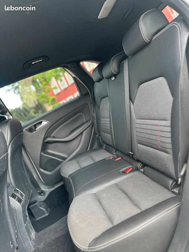 Mercedes Classe B b180d fascination Blanc de 2016