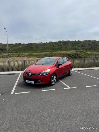  Voir détails -Renault Clio 4 0.9 TCE 90 à Outreau (62)