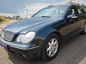  Voir détails -Mercedes Classe C C 220 cdi à Brignoles (83)