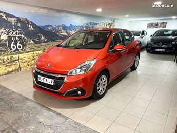  Voir détails -Peugeot 208 1.6 HDi 75ch à Grenoble (38)