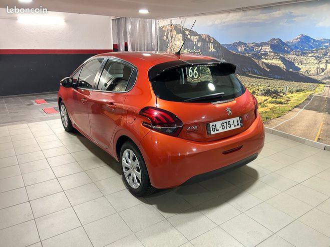 Peugeot 208 1.6 HDi 75ch Orange de 2017