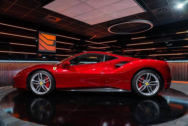 Ferrari 488 GTB ROSSO MARANELLO (Tri-Couche) de 2016