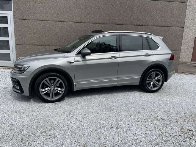 Volkswagen Tiguan 2.0 TDi R-line Dsg Matrix Cockpit Beige Mtallis de 