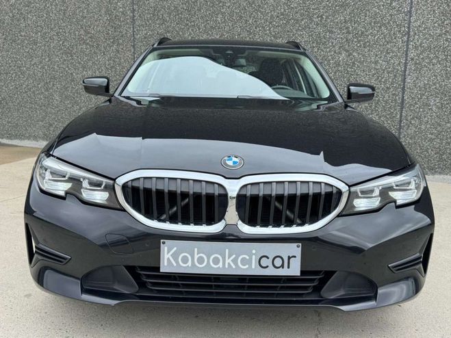 BMW Serie 3 Touring 318 dA--CARNET-CARPLAY--USB--GAR Noir Mtallis de 