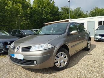  Voir détails -Renault Megane 1.6 16V IMPULSION à vreux (27)