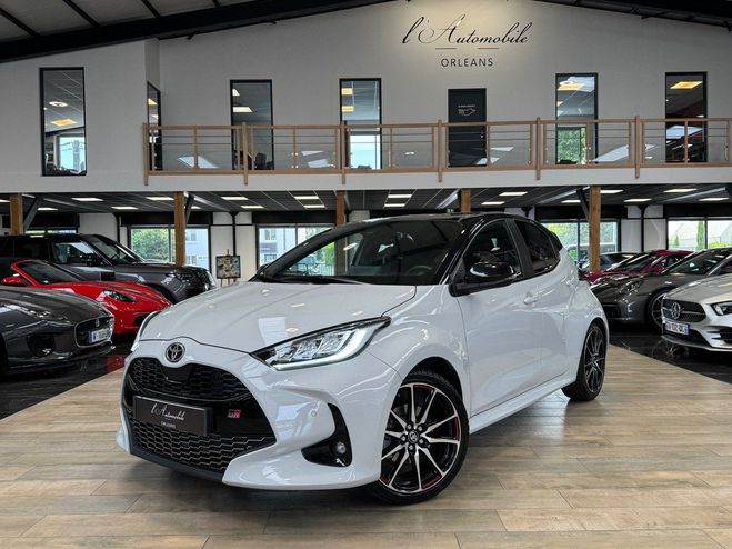 Toyota Yaris 1.5 VVTI 116CV GR SPORT JBL/ HUD 1ERE MA Gris Clair de 2022