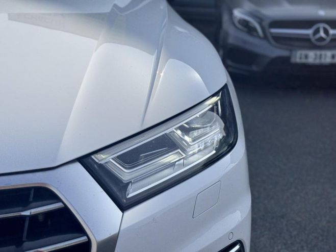 Audi Q5 Quattro 2.0 TDI - 190 - BV S-tronic Desi BLANC de 2017
