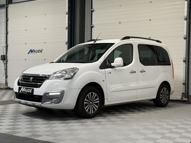 Peugeot Partner TEPEE COMBI 1.2 PureTech 110 CH Style -  BLANC de 2017