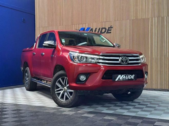 Toyota HI LUX 2.4L D-4D 150 CH BVA DOUBLE CABINE LOUNG ROUGE de 2017