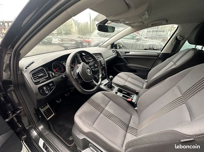 Volkswagen Golf VII 1.4 TSI 150CH ACT BLUEMOTION TECHNOL Gris de 2016