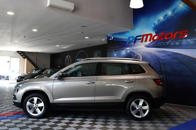 Skoda Karoq Style 1.5 TSI 150 DSG GPS TO Camra Cuir Gris / Beige de 2019