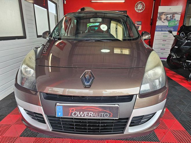 Renault Megane 1.5 dci Marron de 2011