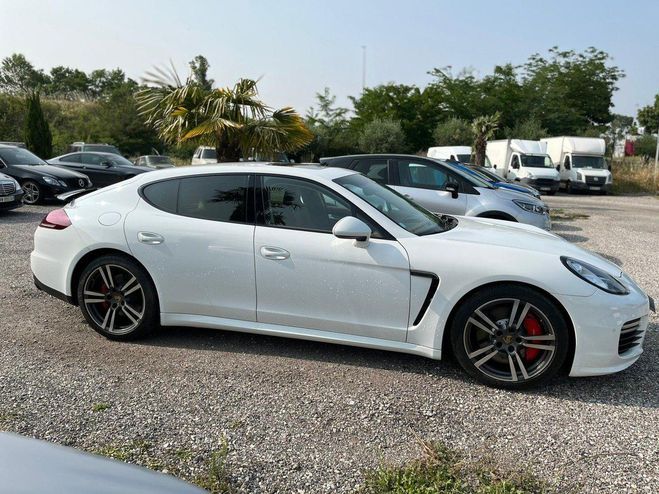 Porsche Panamera GTS V8 4.8 440ch Blanc de 2015