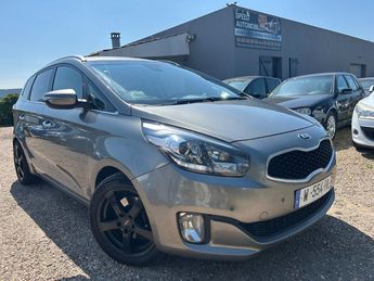  Voir détails -Kia Carens 1.7 CRDI 115 PREMIUM 7PL à Uckange (57)
