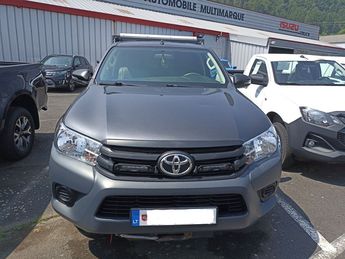  Voir détails -Toyota HI LUX 2.4 D-4D 150CH X-TRA CABINE LECAP 4WD à Murat (15)