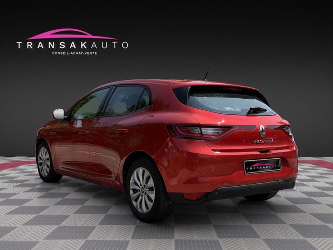 Renault Megane IV BERLINE TCe 100 Energy Life - Moteur  Rouge de 2016