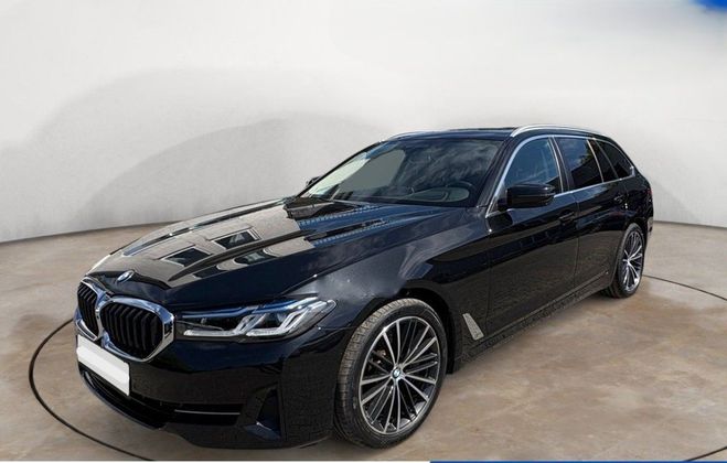 BMW Serie 5 TOURING G31 LCI 540d TwinPower Turbo xDr Noir Saphire de 2021