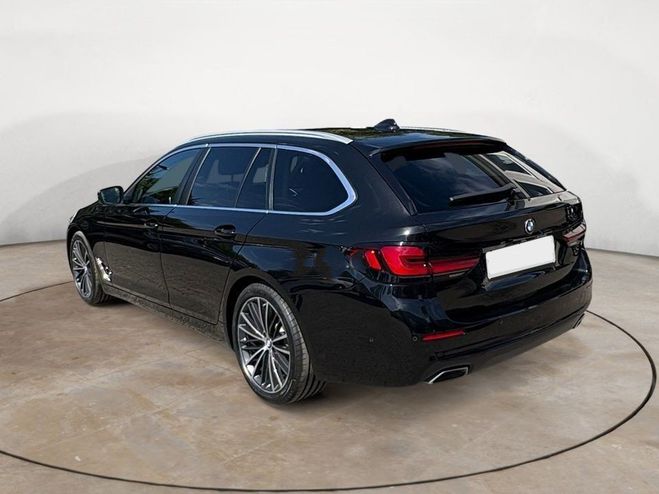 BMW Serie 5 TOURING G31 LCI 540d TwinPower Turbo xDr Noir Saphire de 2021