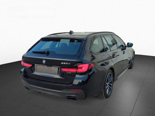 BMW Serie 5 Touring G31 LCI 530d TwinPower Turbo 286 Noir Carbone de 2022
