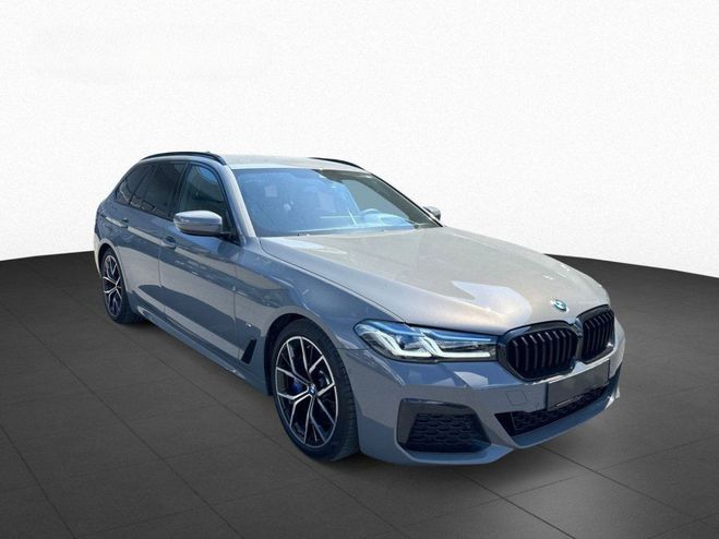 BMW Serie 5 Touring G31 LCI 530d TwinPower Turbo 286 GRIS BERNINA de 2021