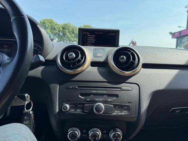Audi A1 1.2 TFSI 86 AMBITION LUXE BELLE Gris fonc de 2012