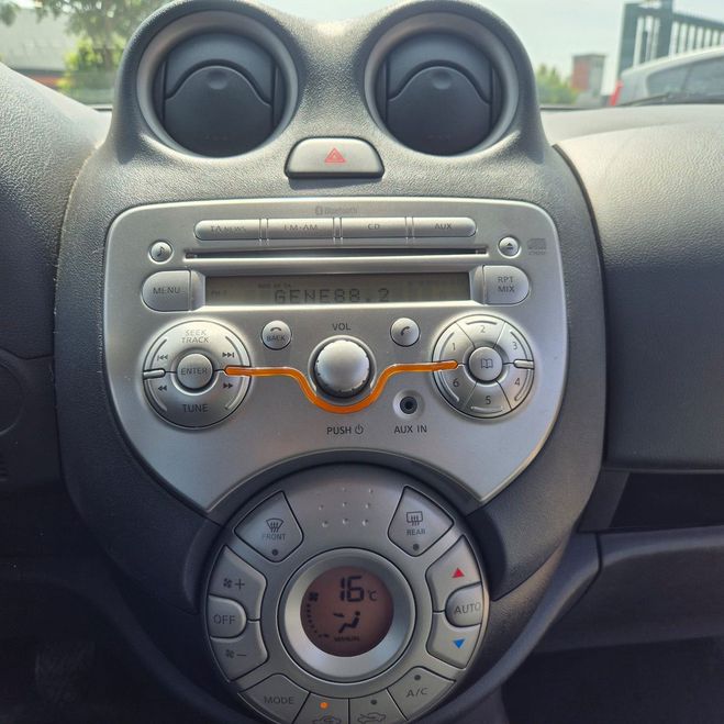 Nissan Micra IV 1.2 80 ELLE BELLE Gris de 2011